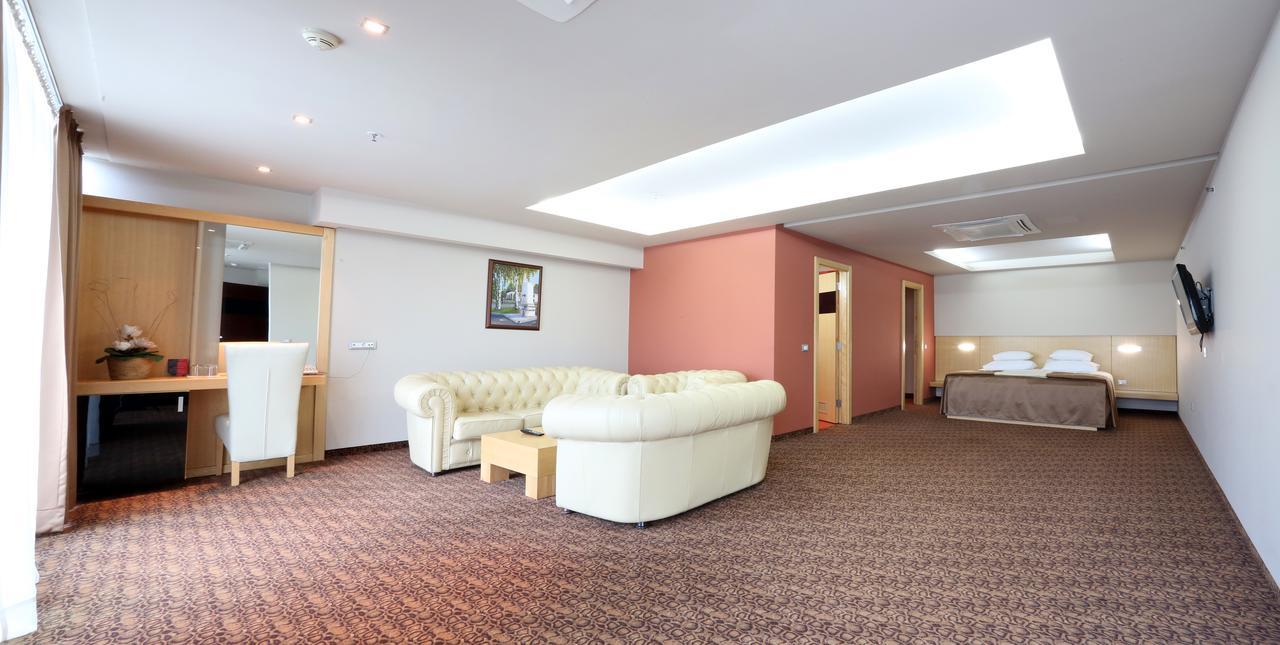 Hotel 체니카 객실 사진